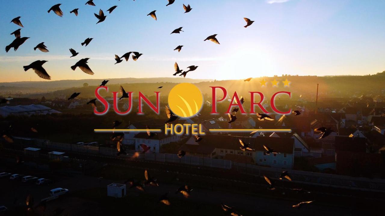 Hotel SunParc - SHUTTLE zum Europa-Park Rust 4km&Rulantica 2km Ringsheim Exterior foto